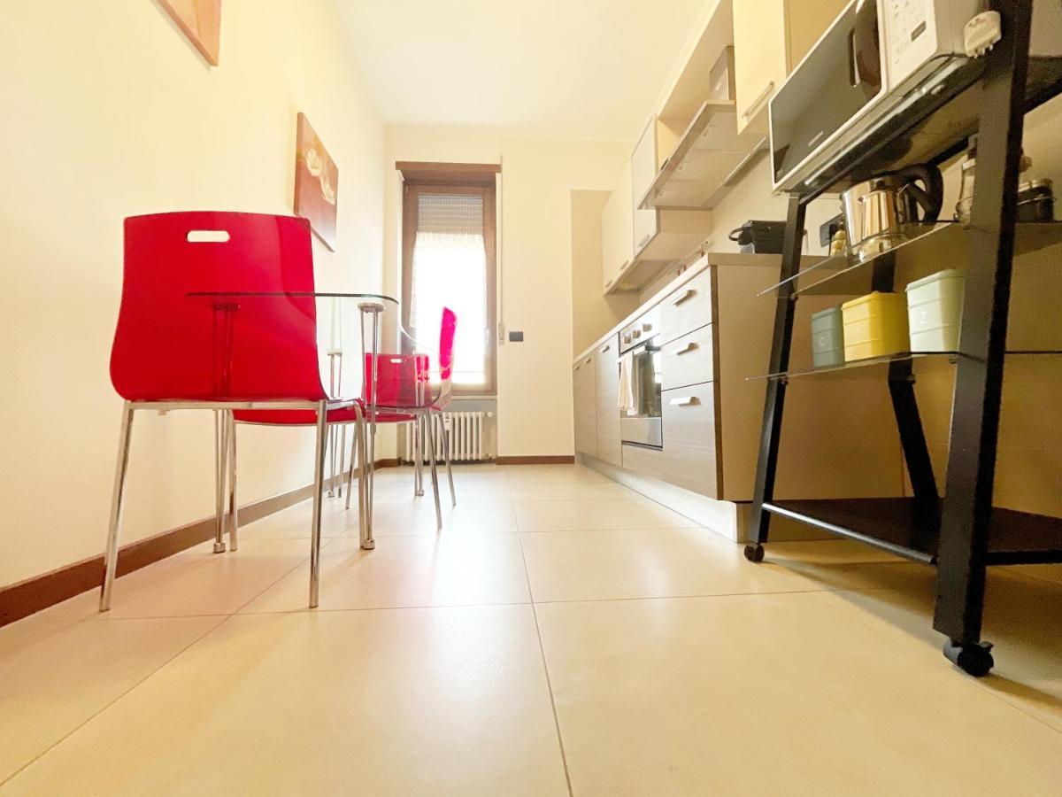 Best Way Rent - Elegante Loft Con Terrazzo Milano Exterior foto