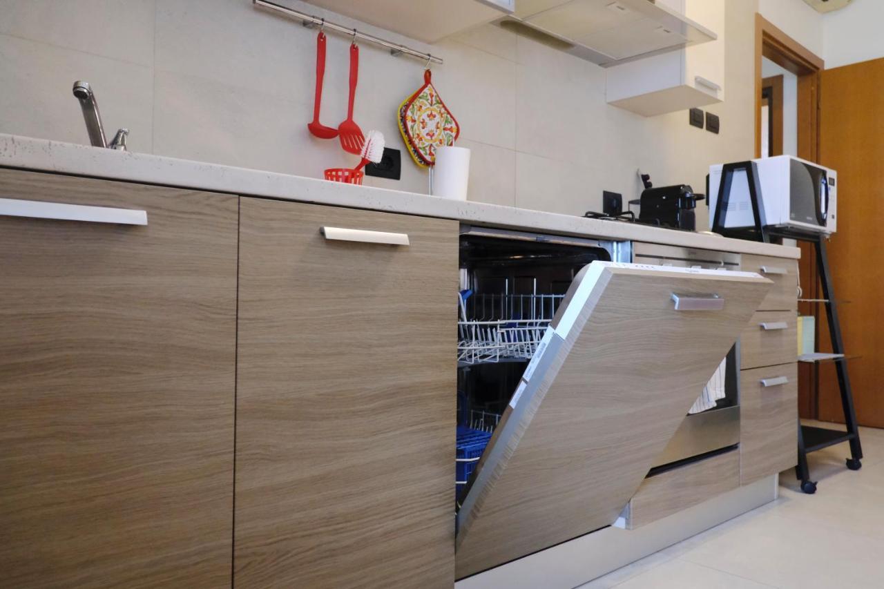 Best Way Rent - Elegante Loft Con Terrazzo Milano Exterior foto